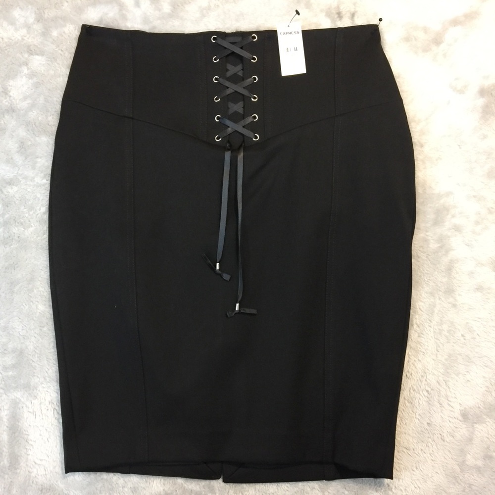 NWT Express Skirt